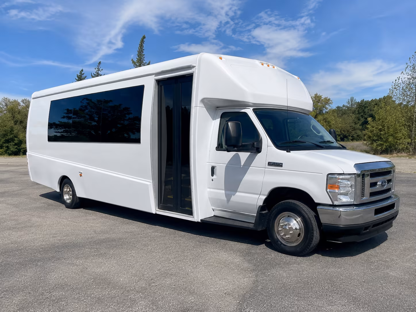 accessible and senior friendly church buses for lowell congregations
