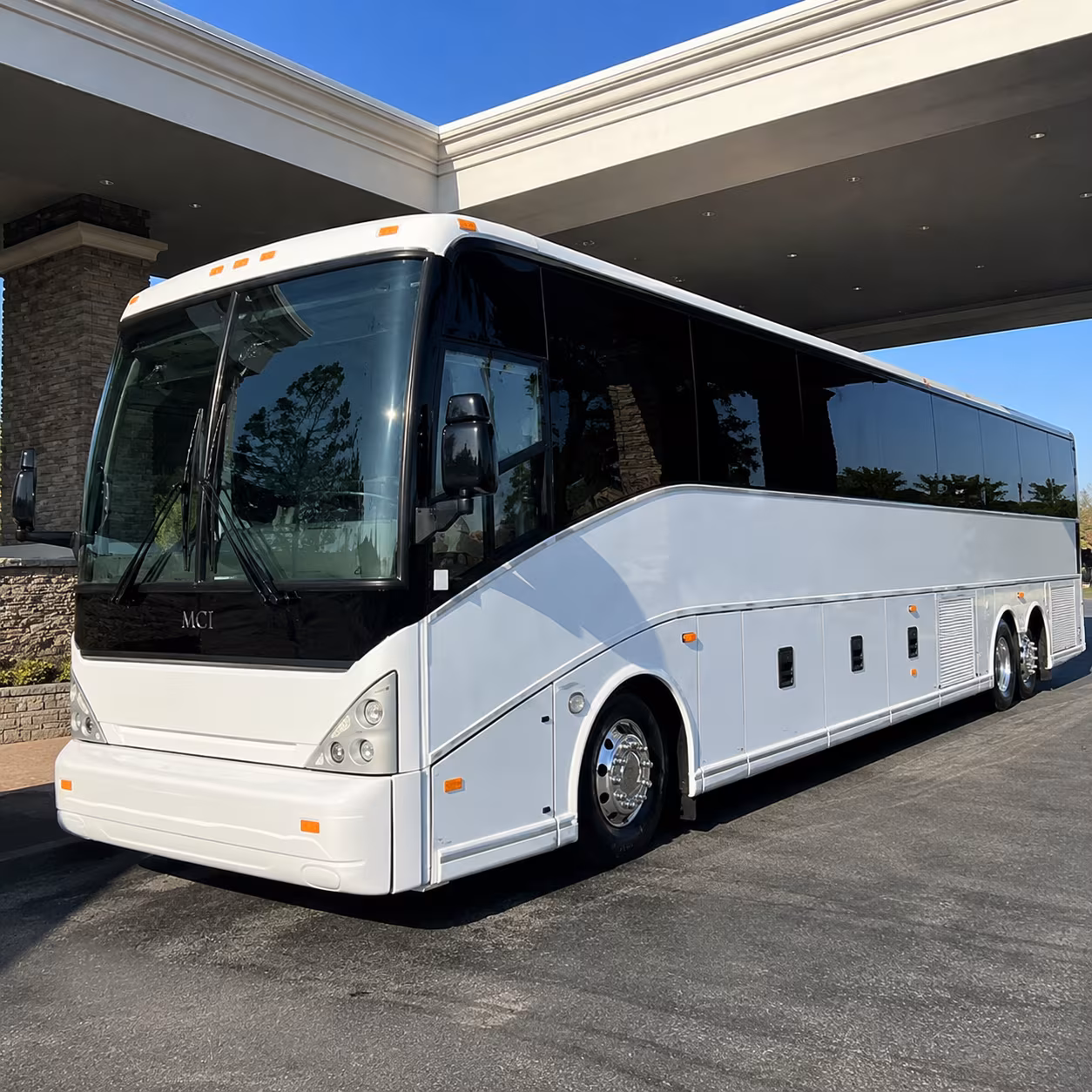 charter buses to nashoba valley winery and the pioneer valley tasting trail