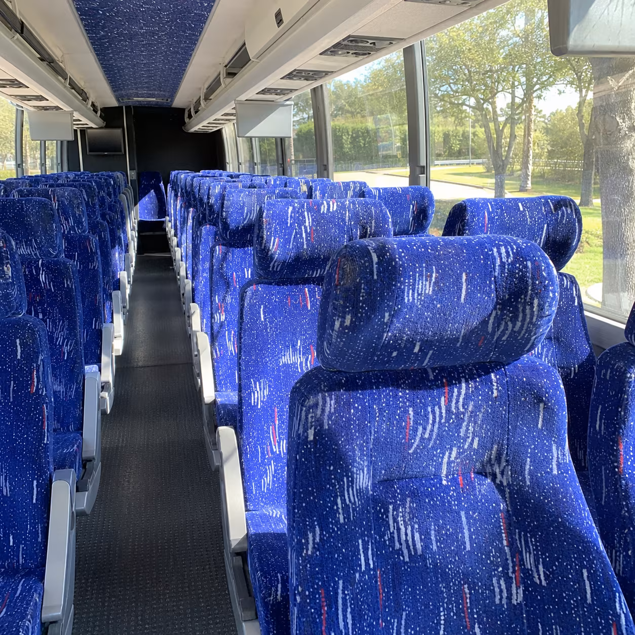 lowell minibus rentals