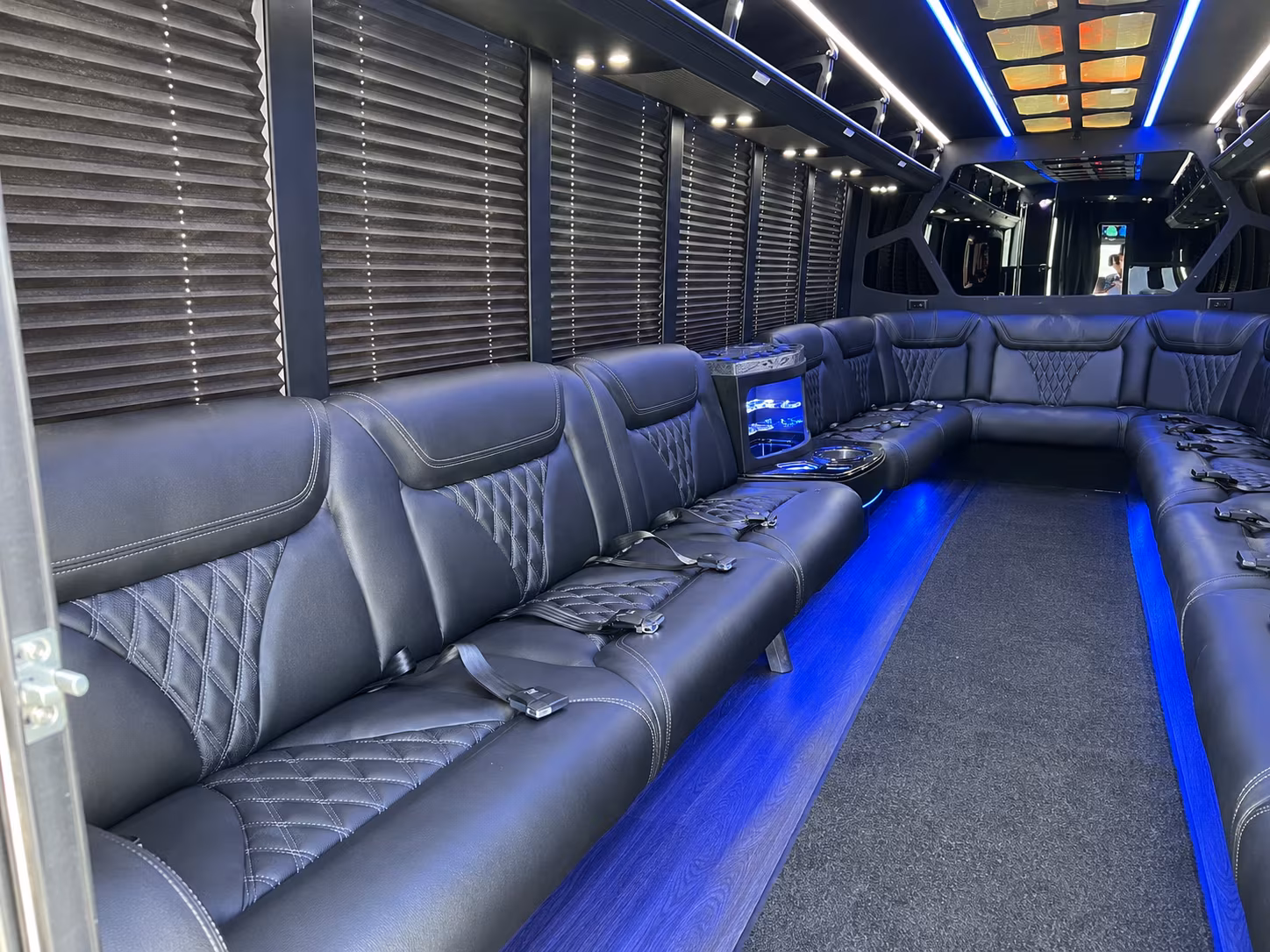 sweet 16 and quinceanera party bus rentals in lowell massachusetts